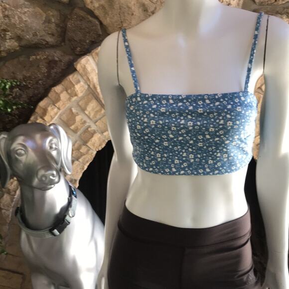 Forever 21 Daisy Floral Print Blue White Crop Top Women’s Size Medium - Picture 2 of 7
